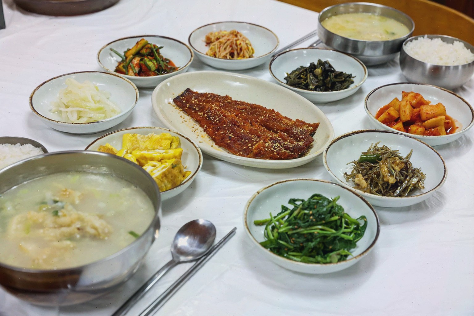시원한 콩나물국 황태해장국 황금레시피 — 5분 + 20분 해장·다이어트·환절기 만점 - 식재료 디테일
