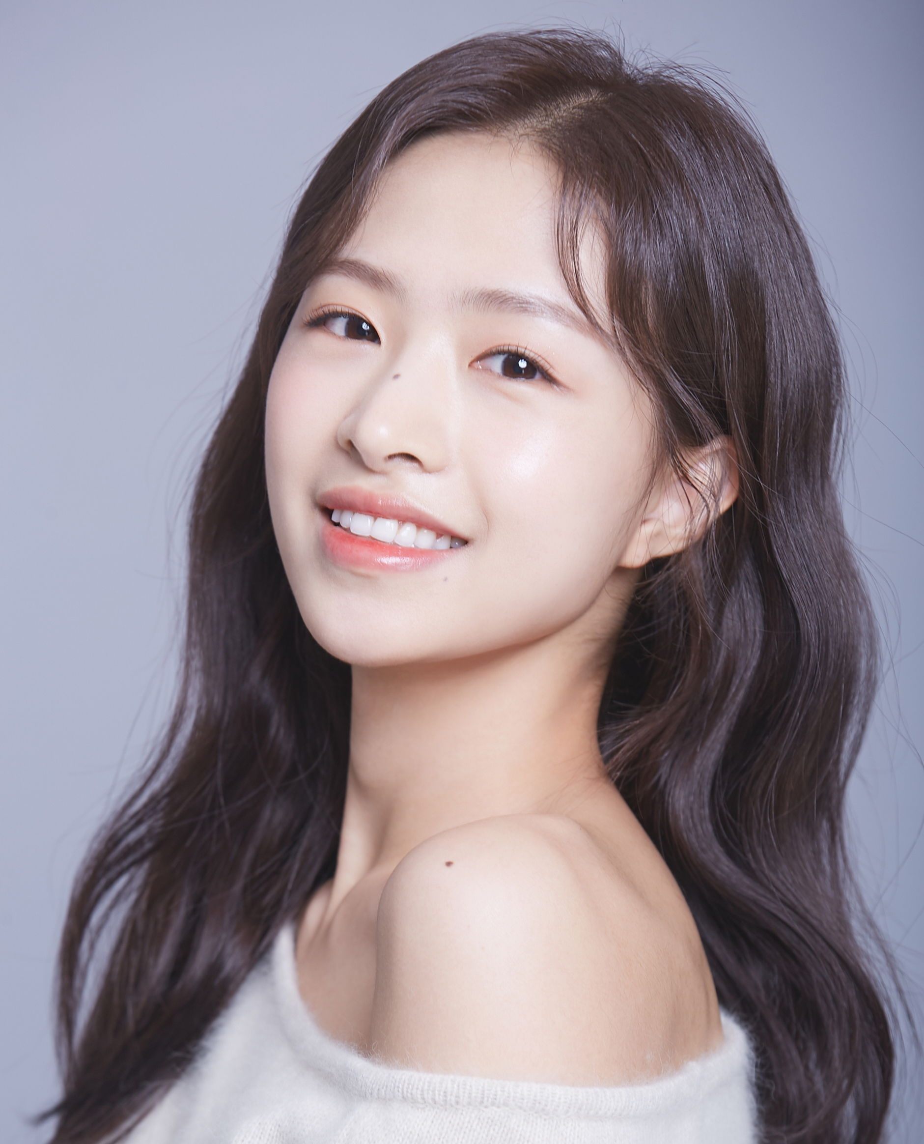 에이프릴-김채원