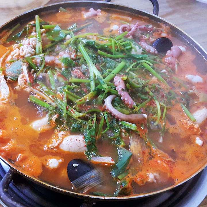 생생정보 닭알탕 맛집