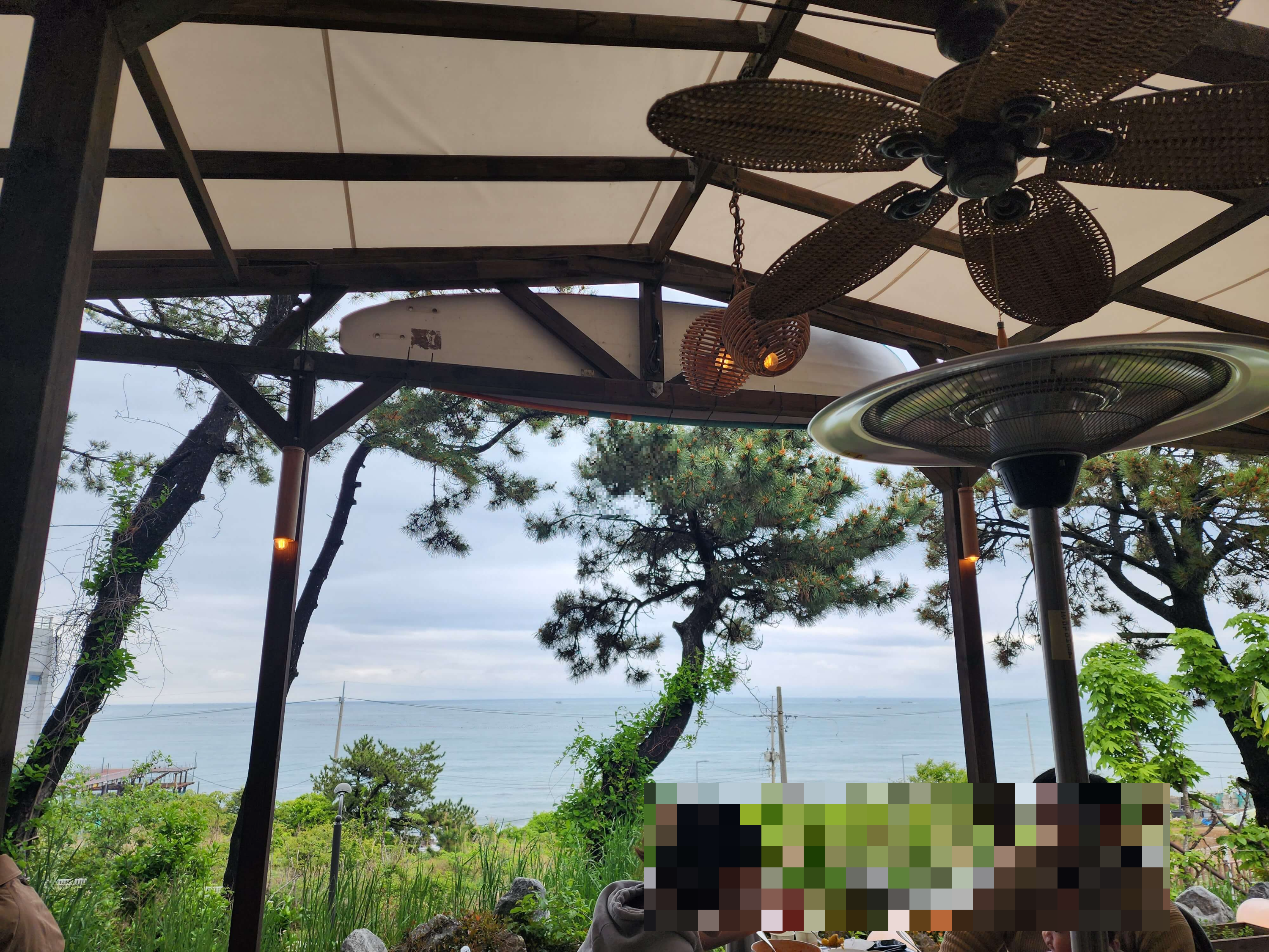 송정_어밤부_테라스_야외_전망