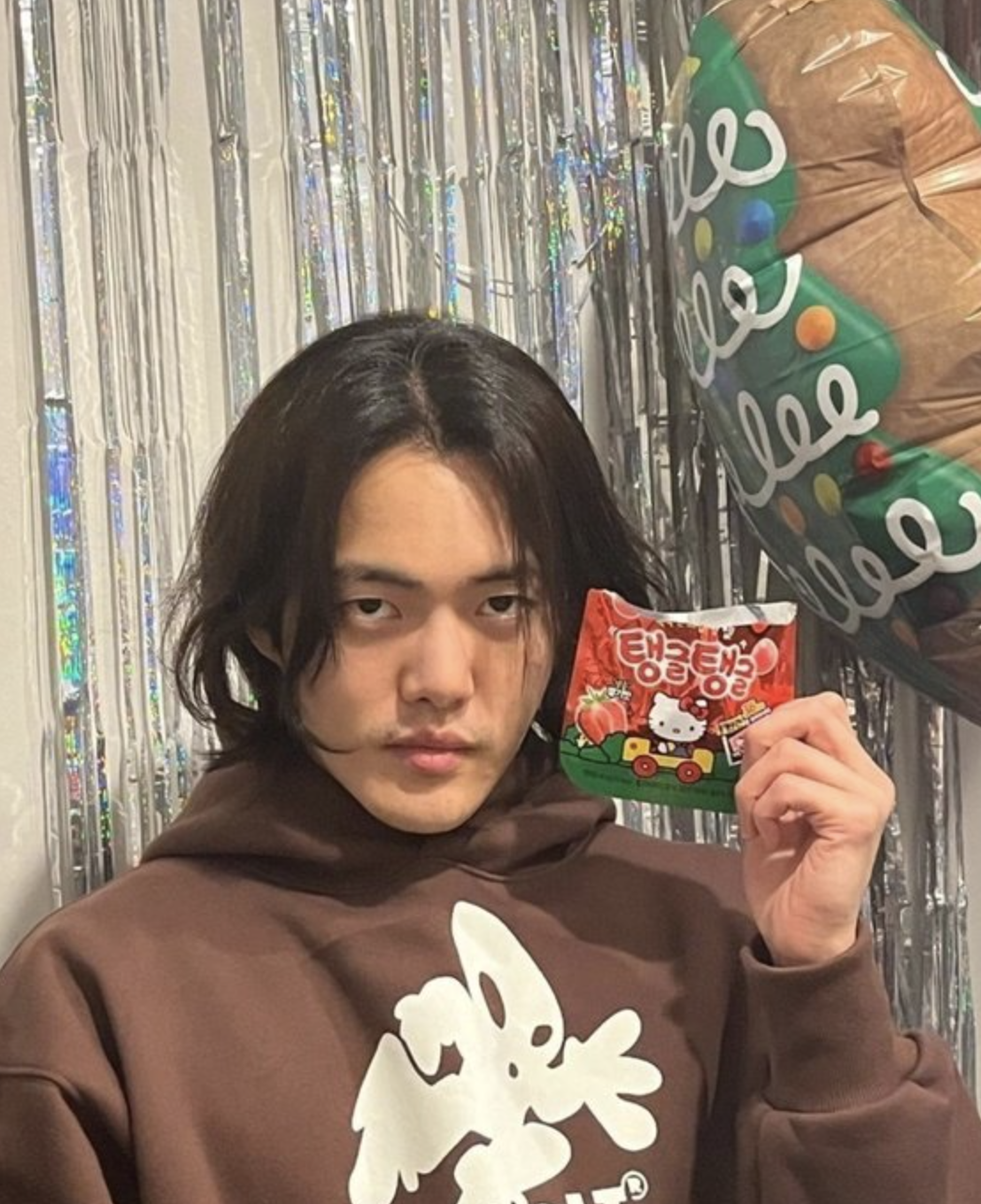 김건우 인스타 셀카