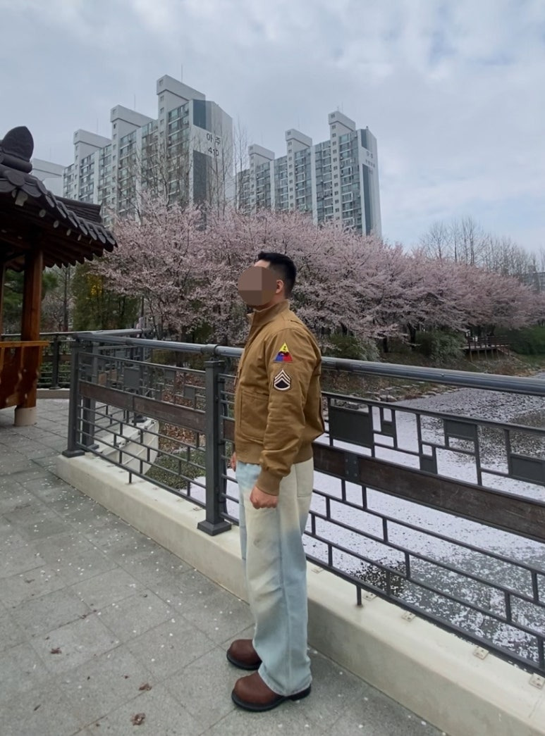 데일리룩('26. 4. 10.)MADEN 퓨리 탱커자켓 아메카지 밀리터리 복각 점퍼, 에러스익셉티드 와이드 연청 데님 팬츠, 레드윙 페코스 11인치 2231 웨스턴부츠 엔지니어부츠