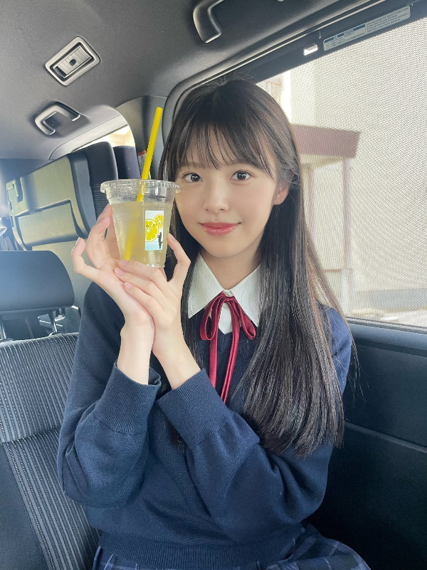 교복이 무척 잘 어울리는 청순한 스즈키 유카(Yuka Suzuki)