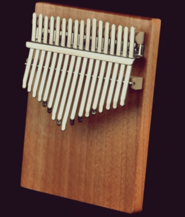 나무목재로-만들어진-칼림바