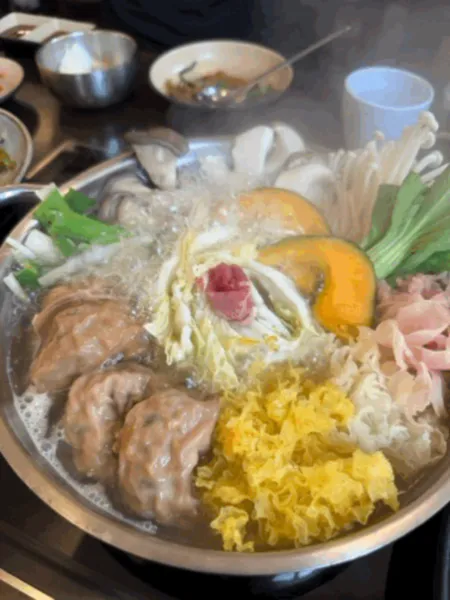 생생정보 고수의 부엌 도토리만두전골 음식점