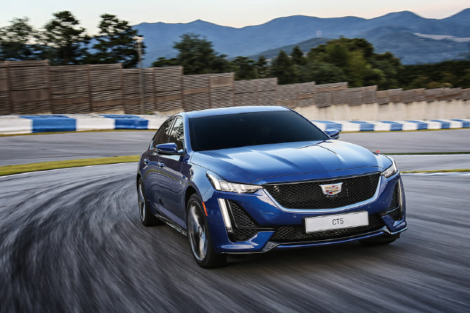 캐딜락 'CT5'