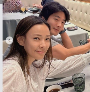 공개연애로 화제가 된 인기연예인들 TOP 5