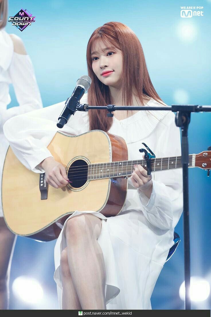 아이즈원 김민주 최애사진
