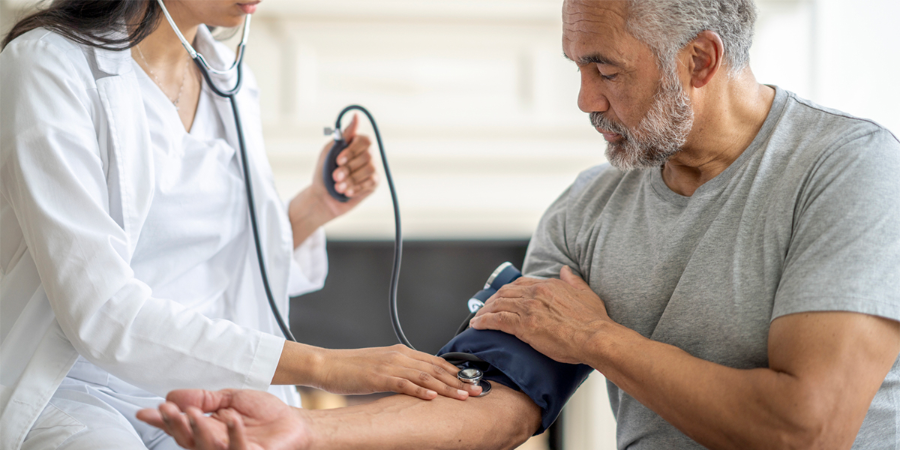 혈압 낮추는 방법 10가지! 자연스럽게 혈압 조절하는 법