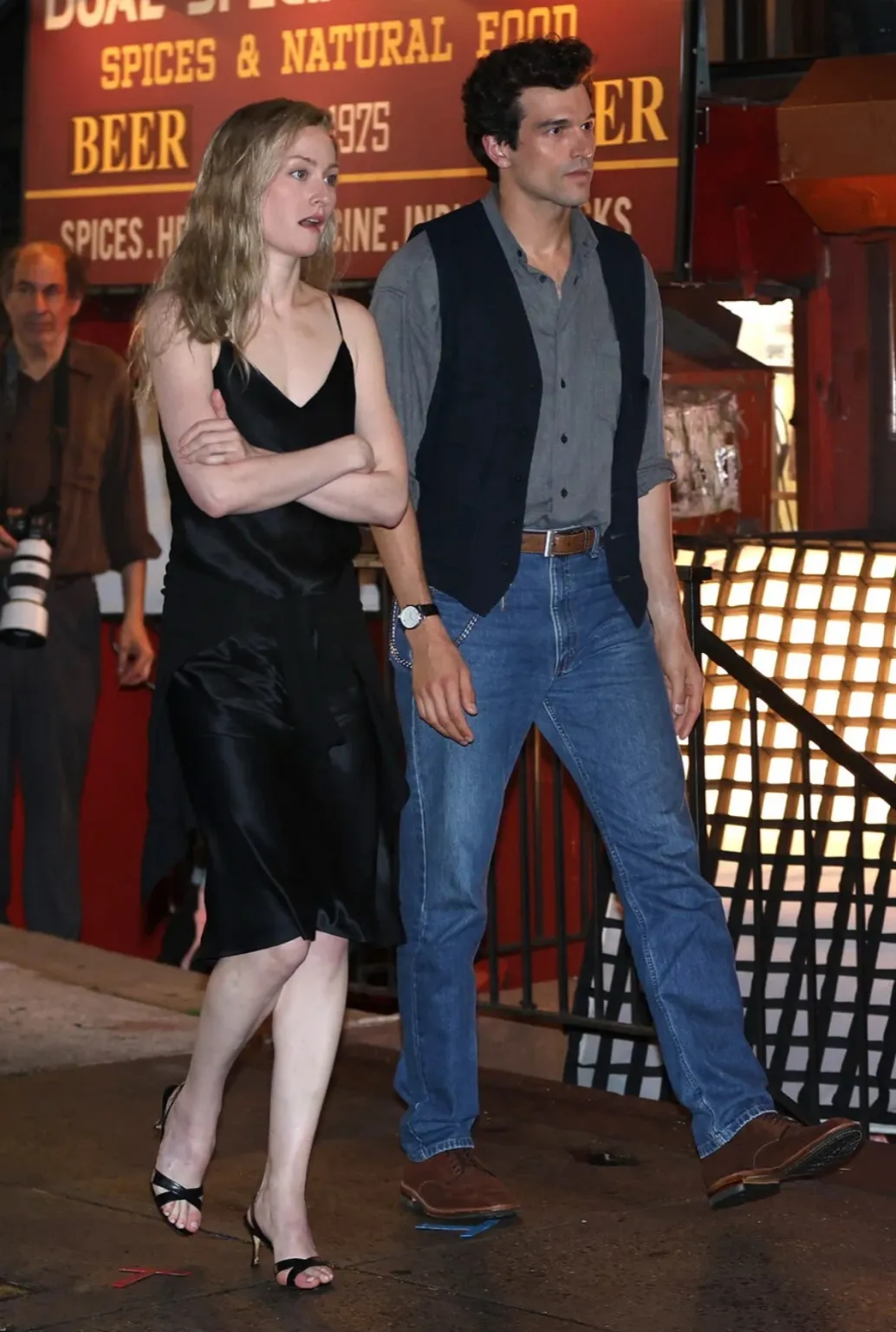 캐롤린베셋&#44;캐롤린베셋케네디&#44;캐롤린청바지&#44;부츠컷진&#44;90년대패션&#44;미니멀리즘룩&#44;콰이어트럭셔리&#44;리바이스517&#44;청바지스타일링&#44;아메리칸러브스토리&#44;HBO드라마&#44;존에프케네디주니어&#44;25년청바지트렌트&#44;레트로패션&#44;벨라하디드패션&#44;셀린느청청&#44;끌로에패션쇼&#44;티스토리패션&#44;트렌드분석&#44;패션아이콘&#44; 올드머니룩