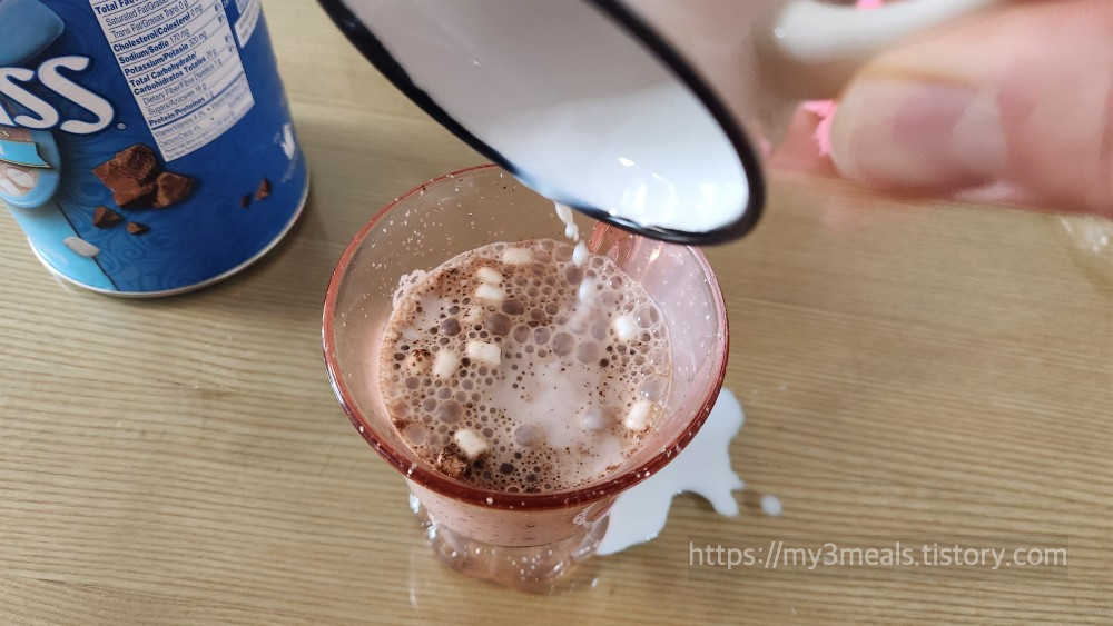 우유를 넣으면 맛있어요 