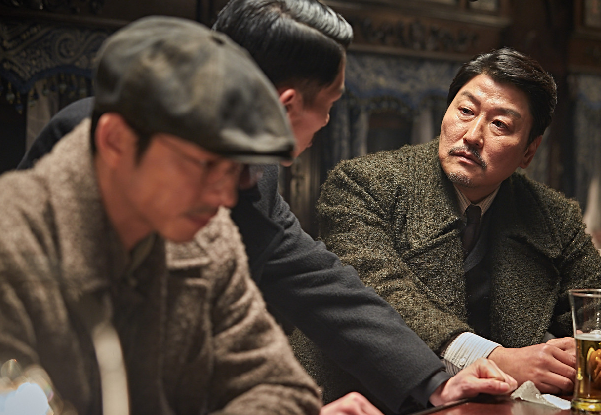 밀정 영화 사진