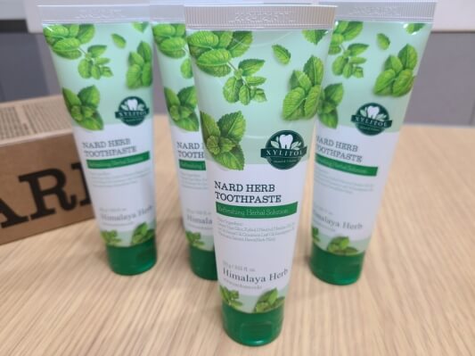 부케가르니 나드 허브 치약