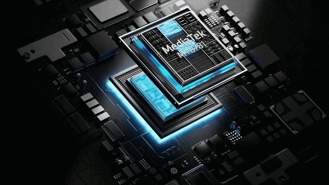 초소형 스마트폰 iKKO Mind One Pro 키보드 케이스 타이핑 사용 장면