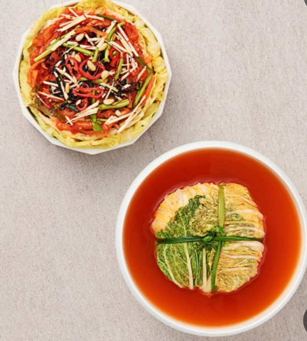 김치명인-이하연-봉우리김치-해물섞박지