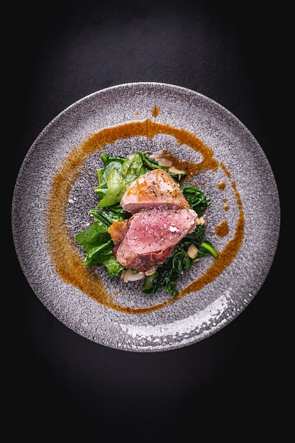 돼지고기-보는-꿈-해몽