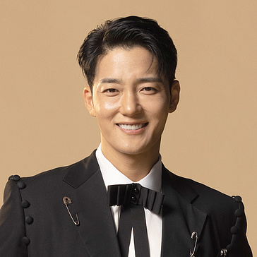 우아한 제국 등장인물