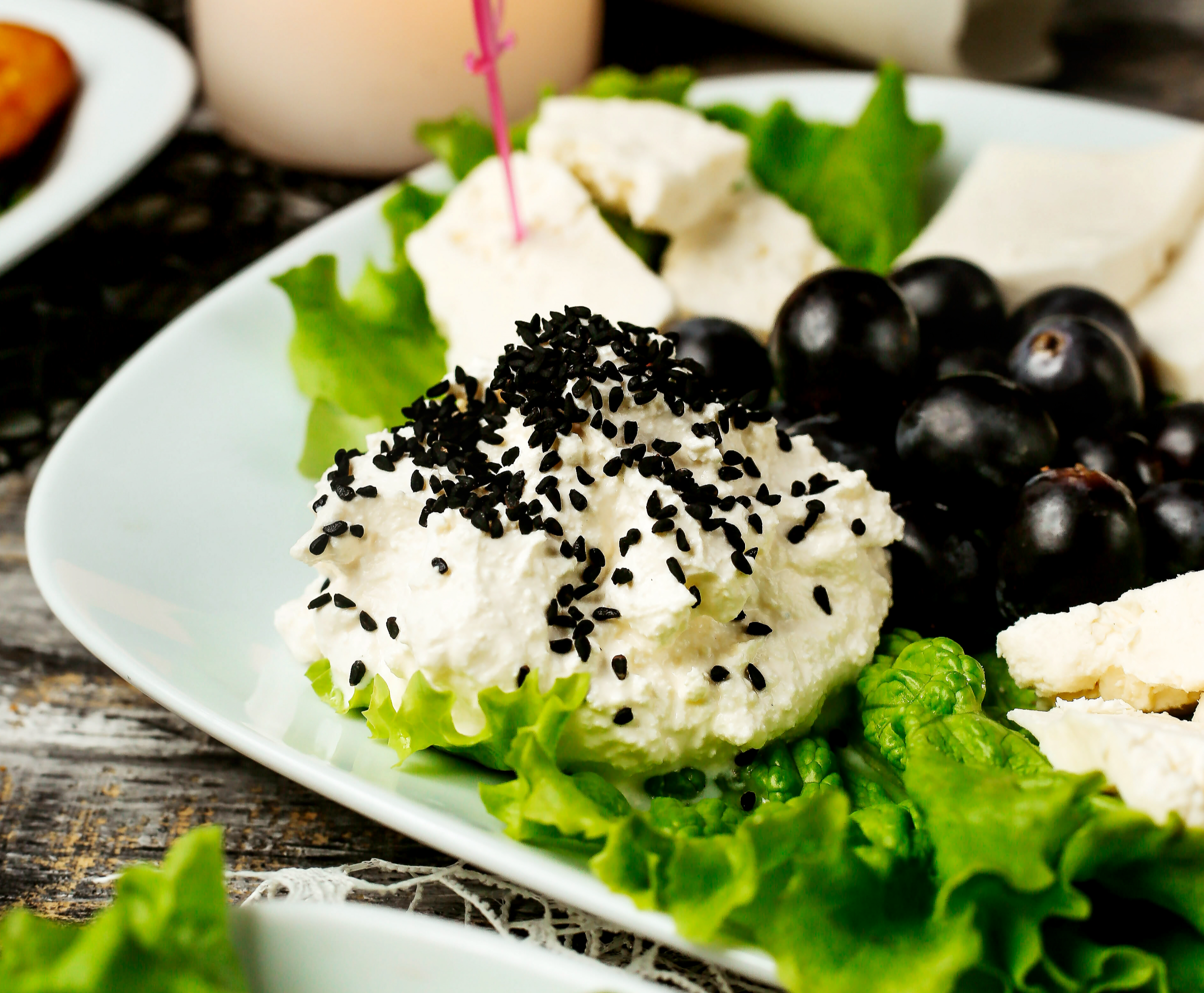 블루베리 부라타 샐러드