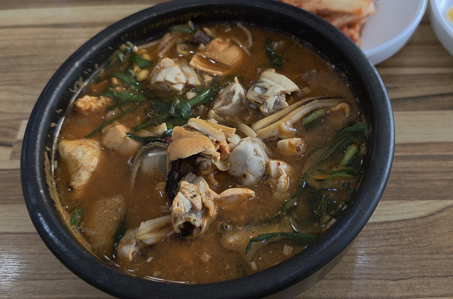 홍합해장국 클로즈업