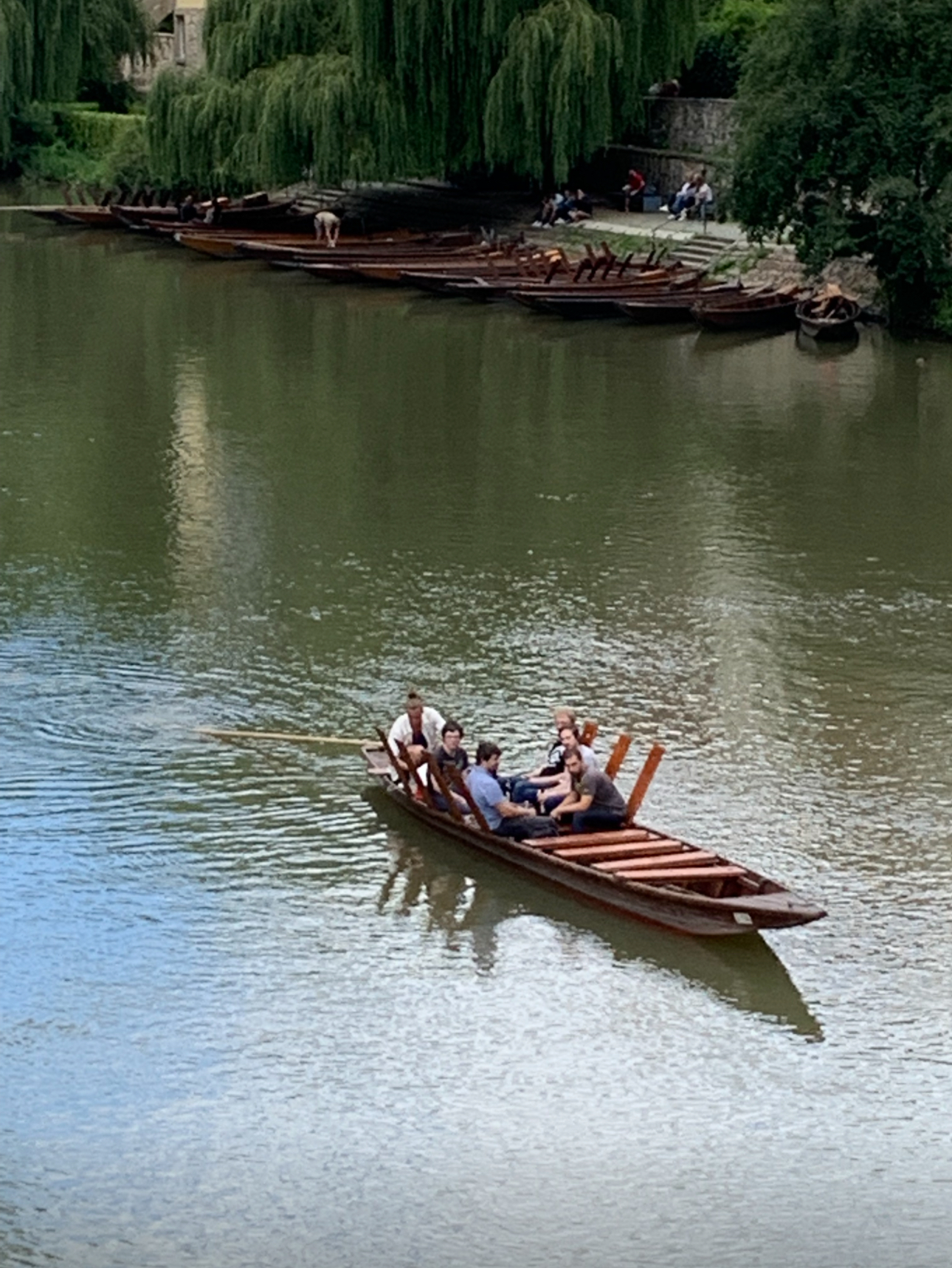 펀팅하는 배 모습