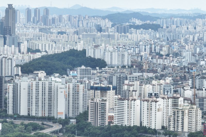 59억이 65억 됐다, 대출 규제에도 오르는 지역