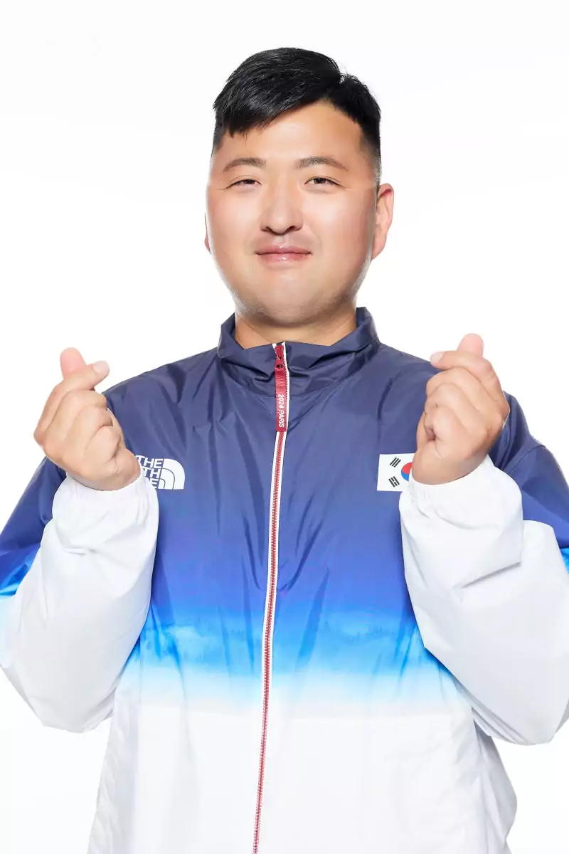 김우진 양궁 선수 출처: 네이버 스포츠