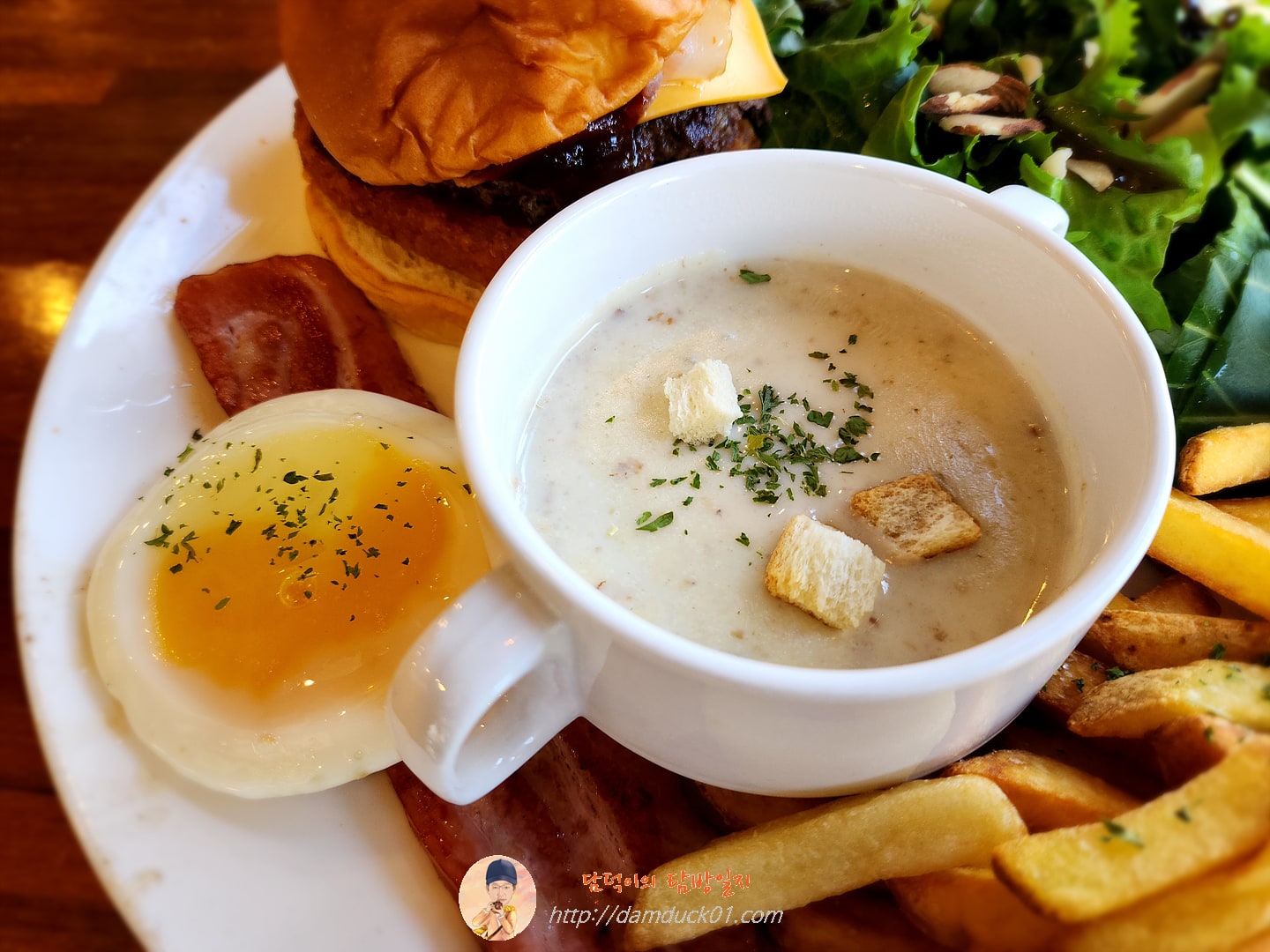 더 버거 팬트리