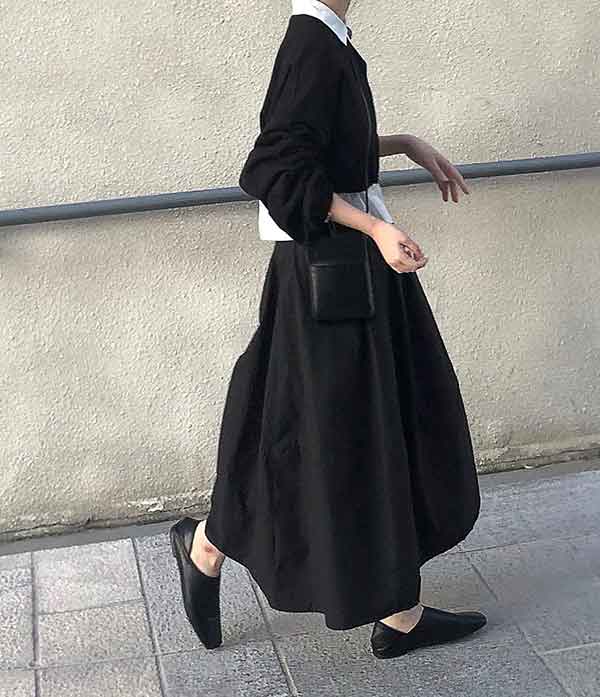 검정색 옷 입은 여자