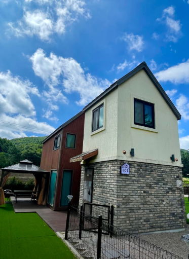 반려동물 동반 펜션 추천