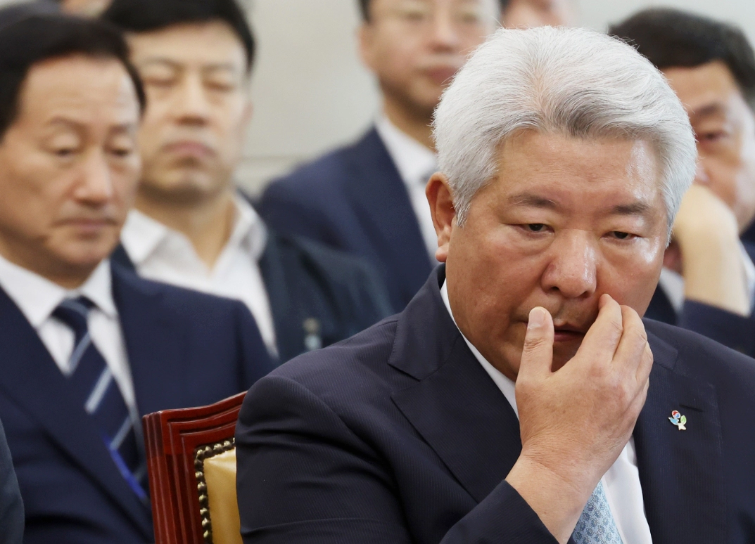 김홍일 방통위원장 탄핵 민주당 당론 이유 | 김홍일 프로필 나이 고향 학력 재산 검사 경력