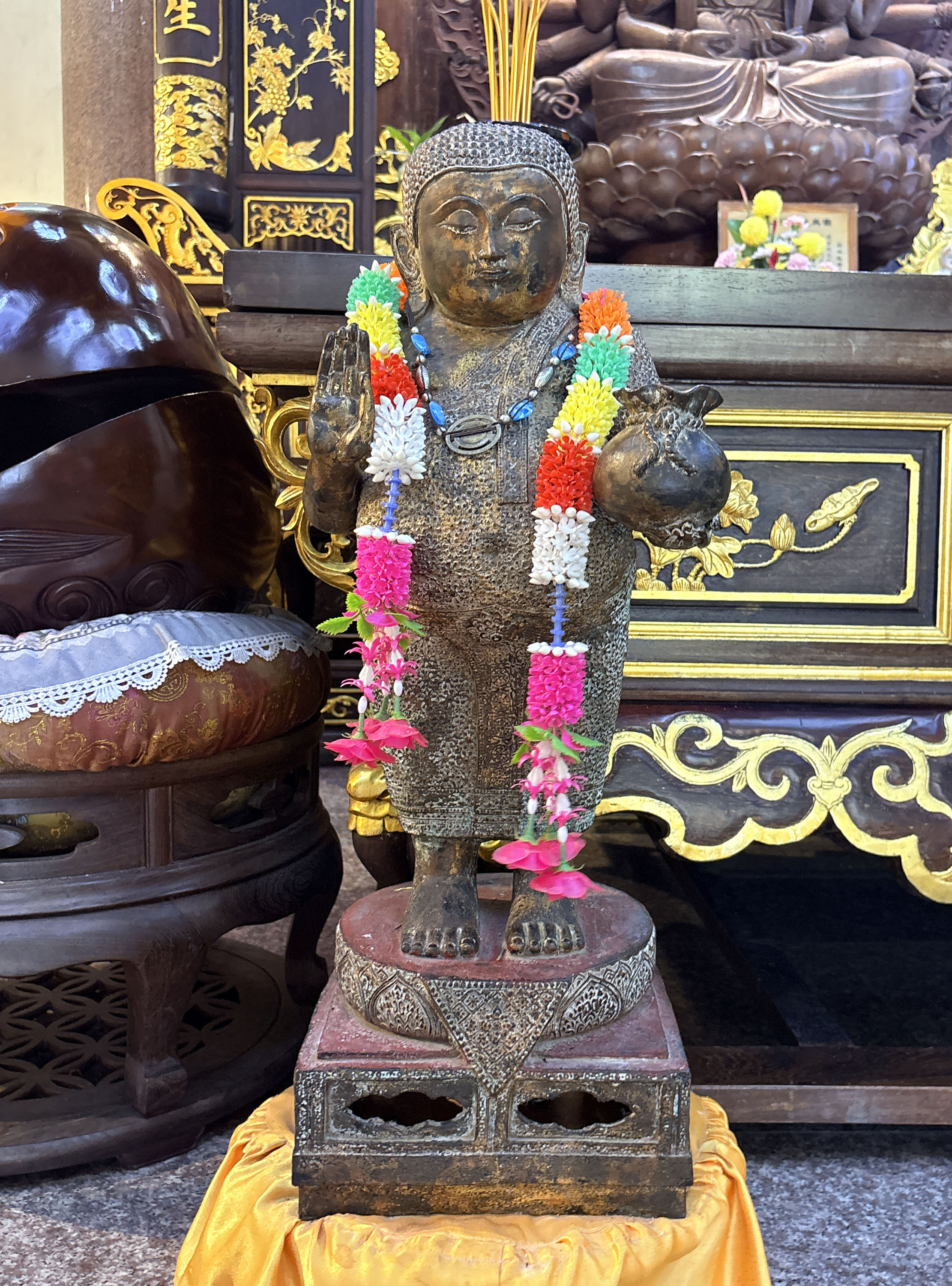 켁록시 사원 준제보살전의 재물신