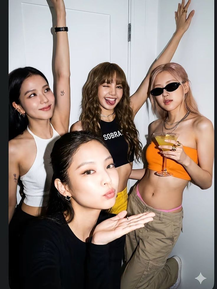 블랙핑크 컴백 데드라인 국립중앙박물관 콜라보 제니 지수 로제 리사 멤버 프로필 마지막 앨범 노래