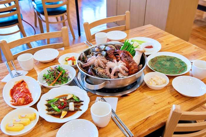 생방송 오늘저녁 부평 종합시장 해물탕거리 바닷가재 해물탕 맛집
