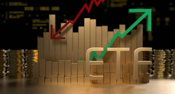 장기 투자 vs 단기 투자 ETF 비교