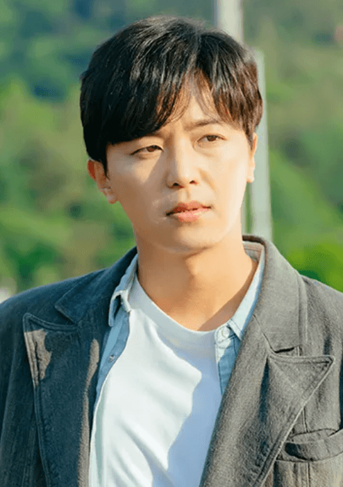 정숙한-세일즈-배우-연우진-사진