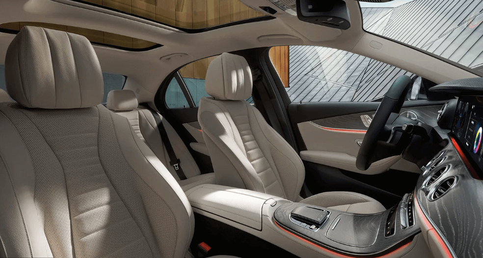 2023-메르세데스-벤츠-E-CLASS