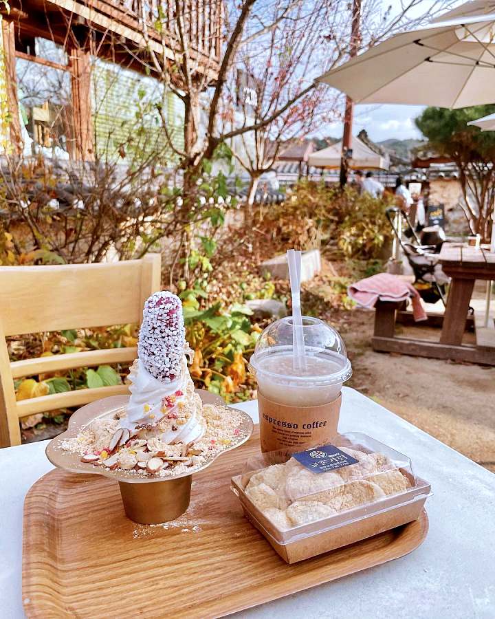 한옥 핫플 데이트 코스 디저트 떡 카페 인절미 아이스크림 경주 맛집 추천 생방송투데이 떴다 동네방네