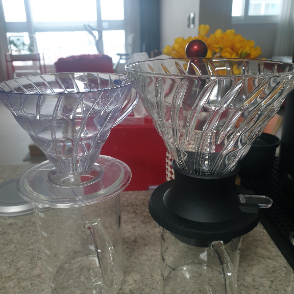 하리오 스위치를 이용한 커피 추출 레시피: feat. 테츠 카츠야_크기 비교