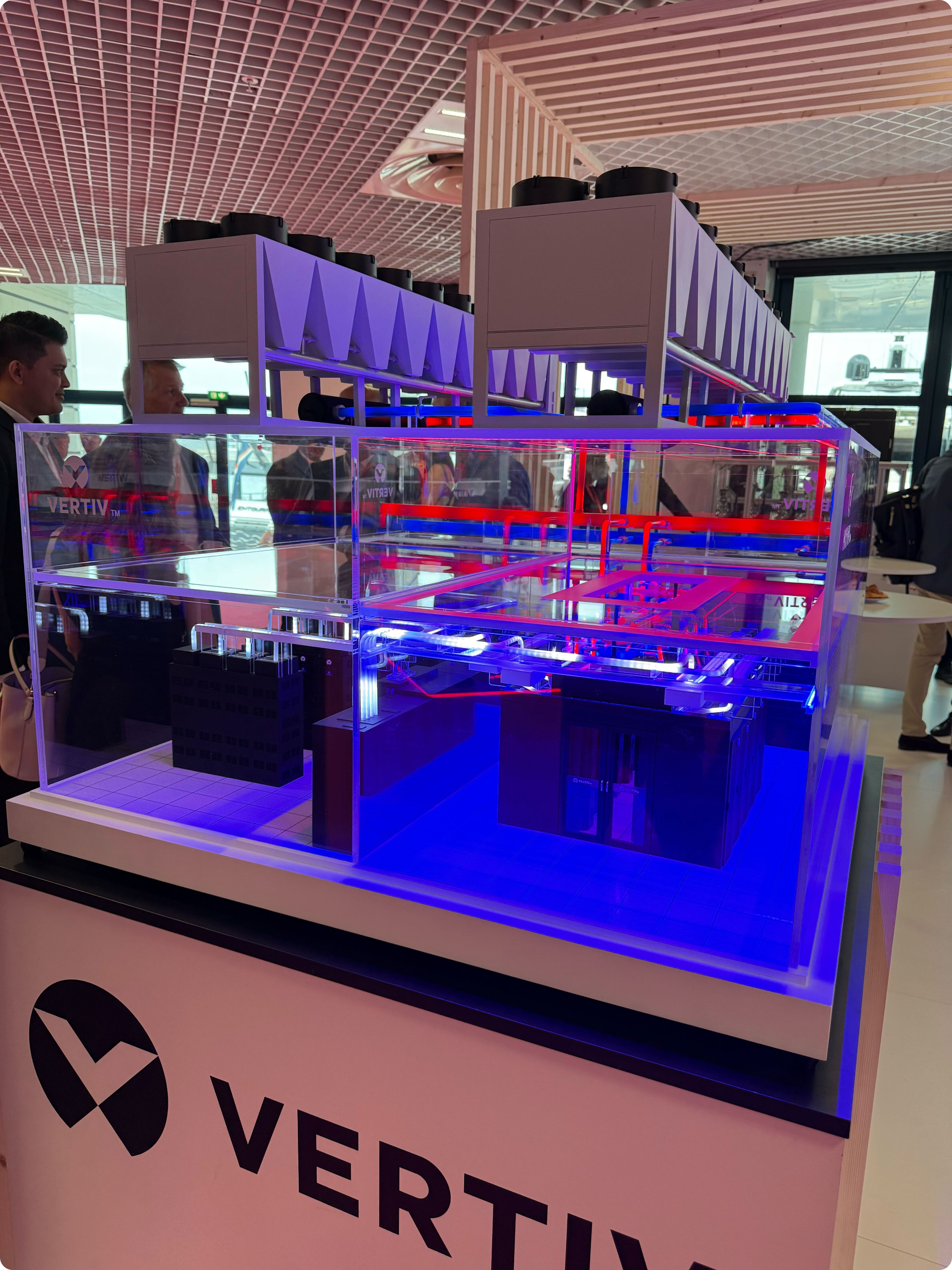 [현장 스케치] DataCloud Global Congress in France: AI 시대에 미래를 견인하는 데이터센터 혁신 전략