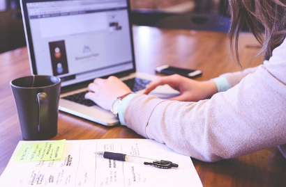 AI 챗GPT를 활용한 업무 효율화 : 더 정교하고 다양한 정보의 보고서 작성