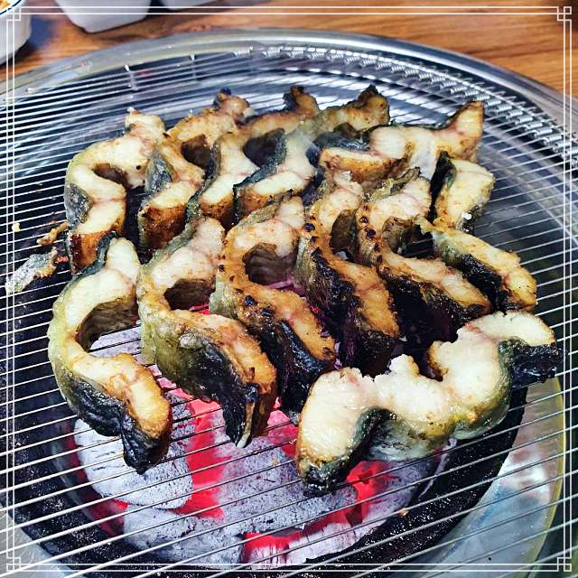 서산 터미널 맛집 짚불로 두번 구워 불맛을 입힌 장어 구이