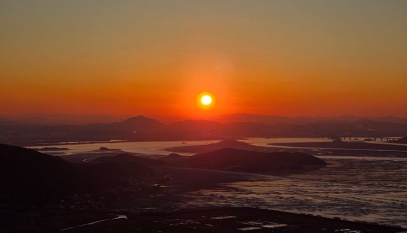 hidden-sunrise-spots-in-the-seoul-metropolitan-area-less-crowded-sunrise-spots