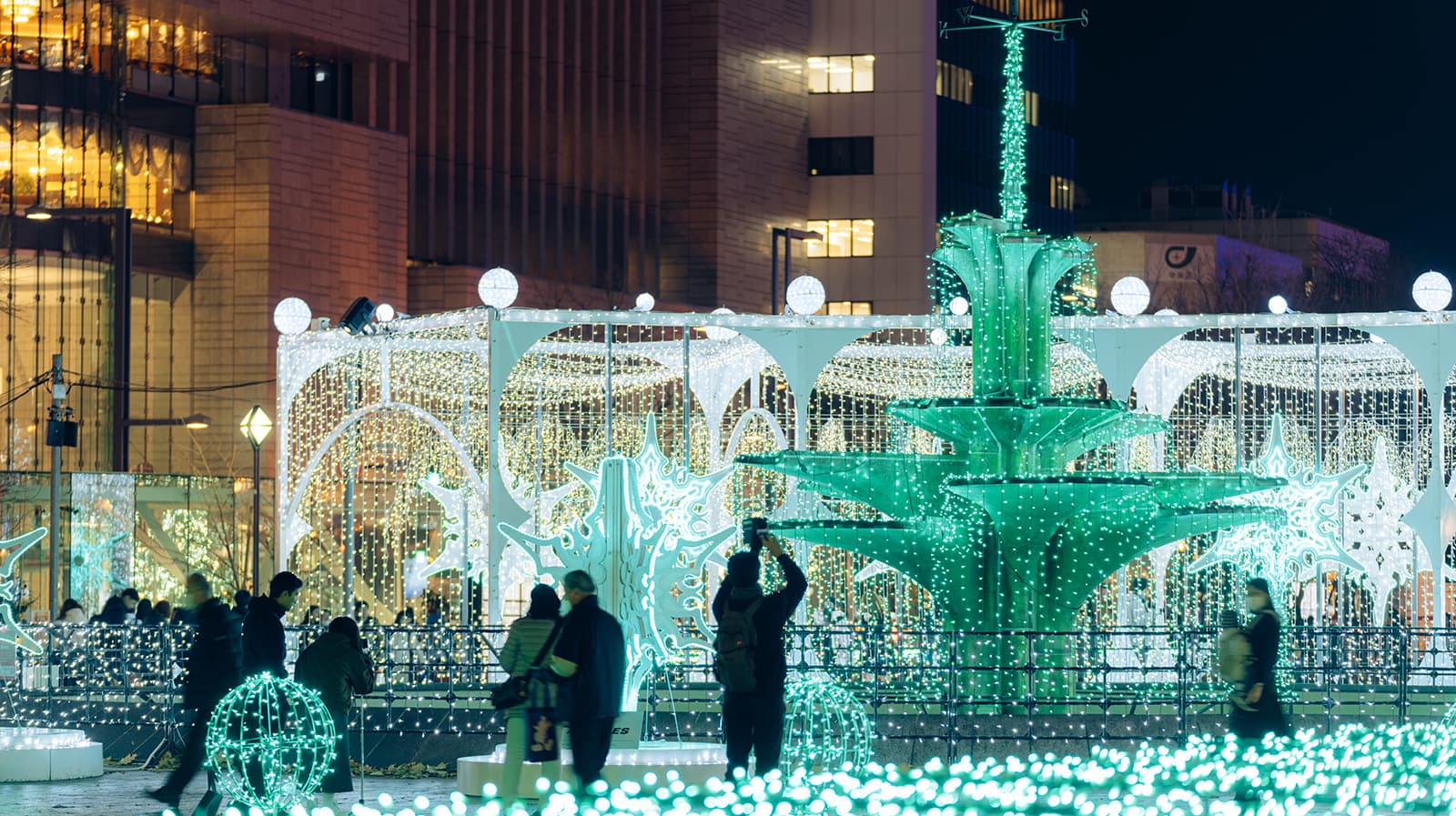 삿포로 화이트 일루미네이션 – 11월 말~12월