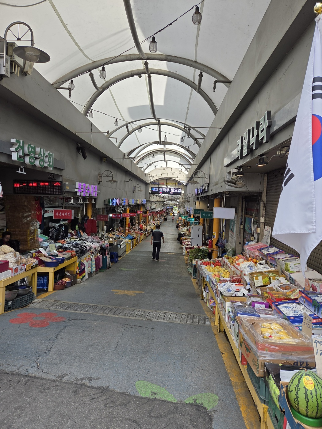 지나오면서 본 군포역전 시장과 식당가