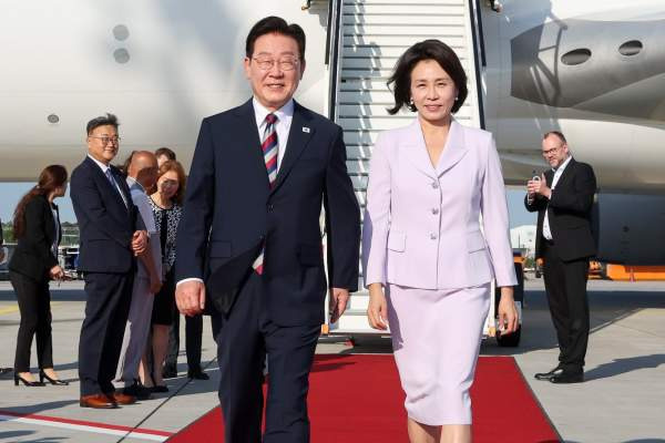 이재명 프랑크푸르트 도착! 7박 11일 순방 성과(엔비디아·오픈AI·남미 자원 외교) 총정리