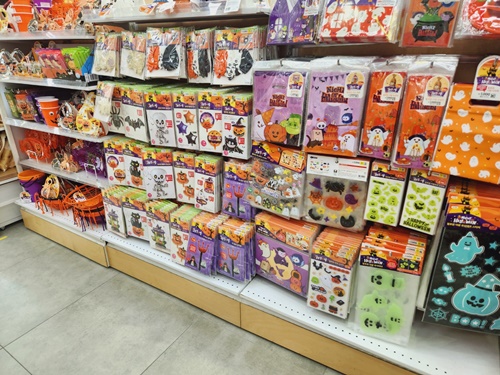 다이소 매장 큰곳 인천 송도트리플스트리트점