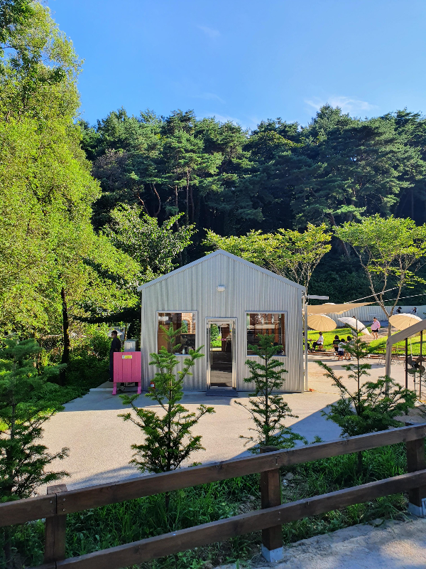 B동 전경