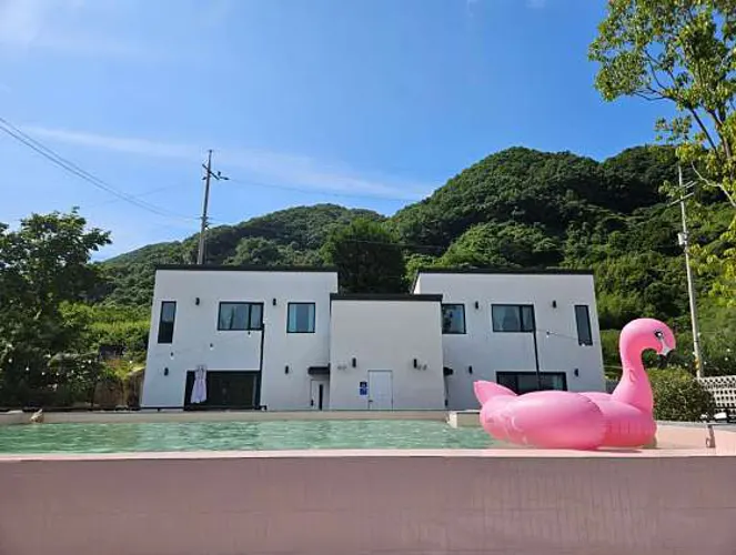 끌리다풀빌라