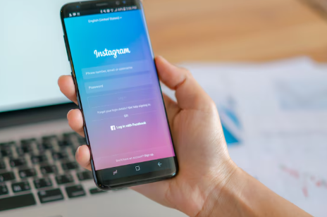 인스타그램 노출 알고리즘 변경 – 조회수 갑자기 떨어진 이유