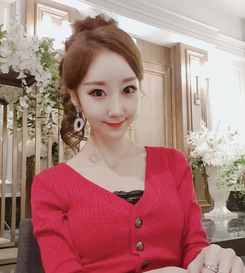 윙크 강주희